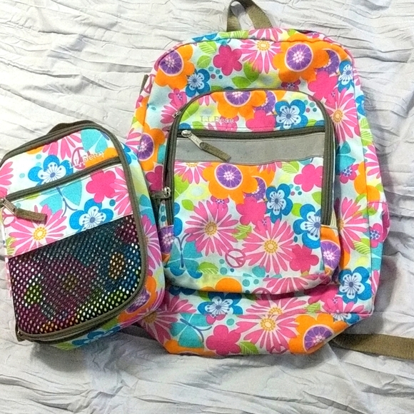 L.L. Bean Other - L.L. Bean back pack/ lunch box set